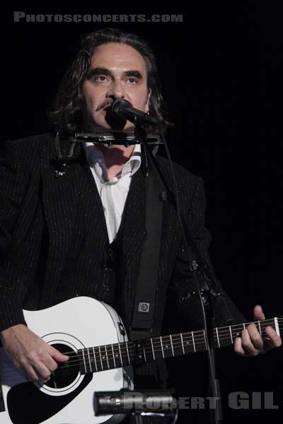 STEPHAN EICHER - 2008-07-12 - LA ROCHELLE - Grand Theatre - 